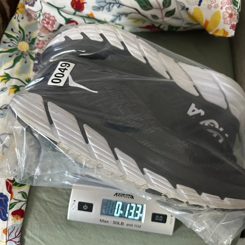 Hoka Gaviota 4 Running Shoes Mens 10.5 Black White 1123198 Stability Sneakers